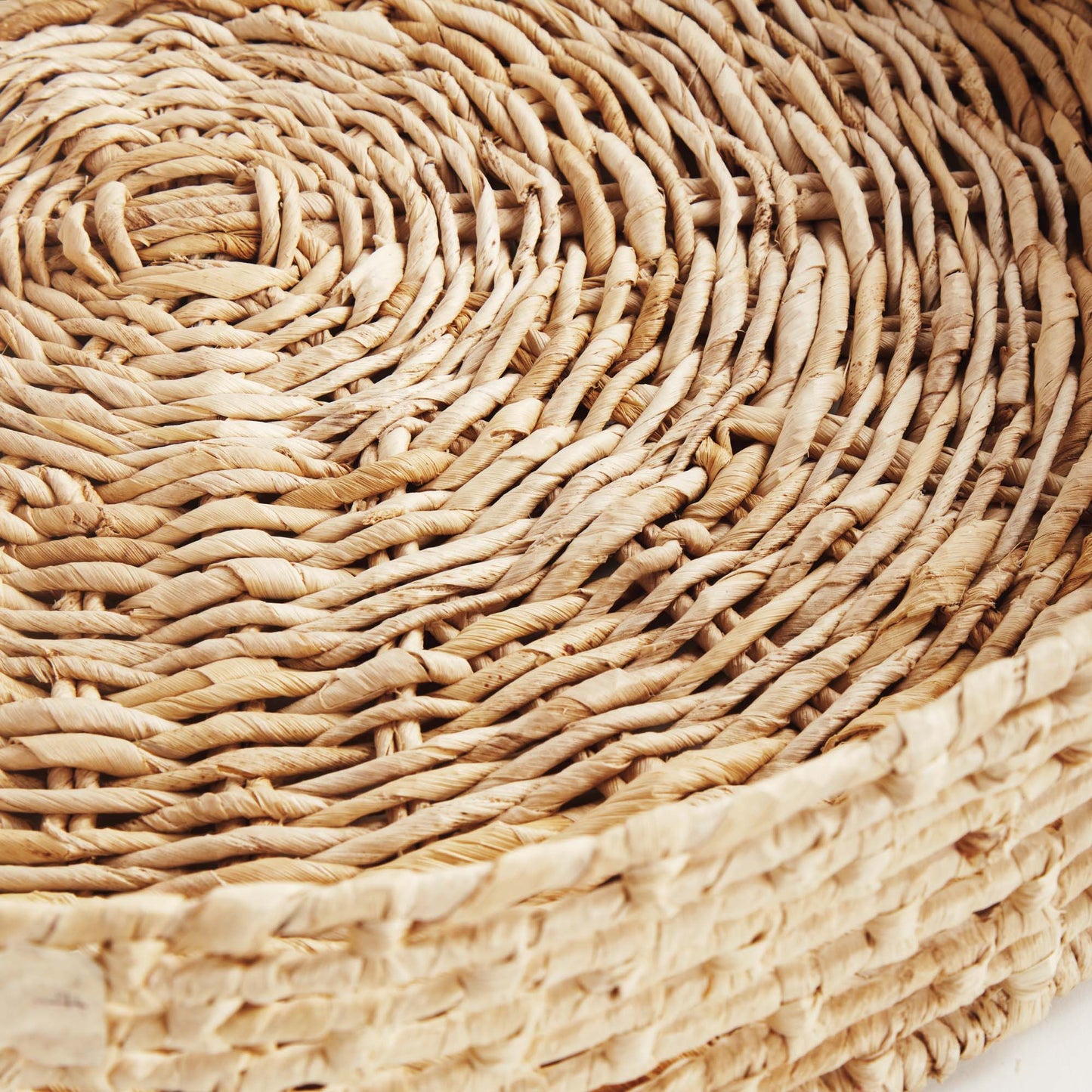 Abaca round trays (set of 2) - stylish home accent (Image5).