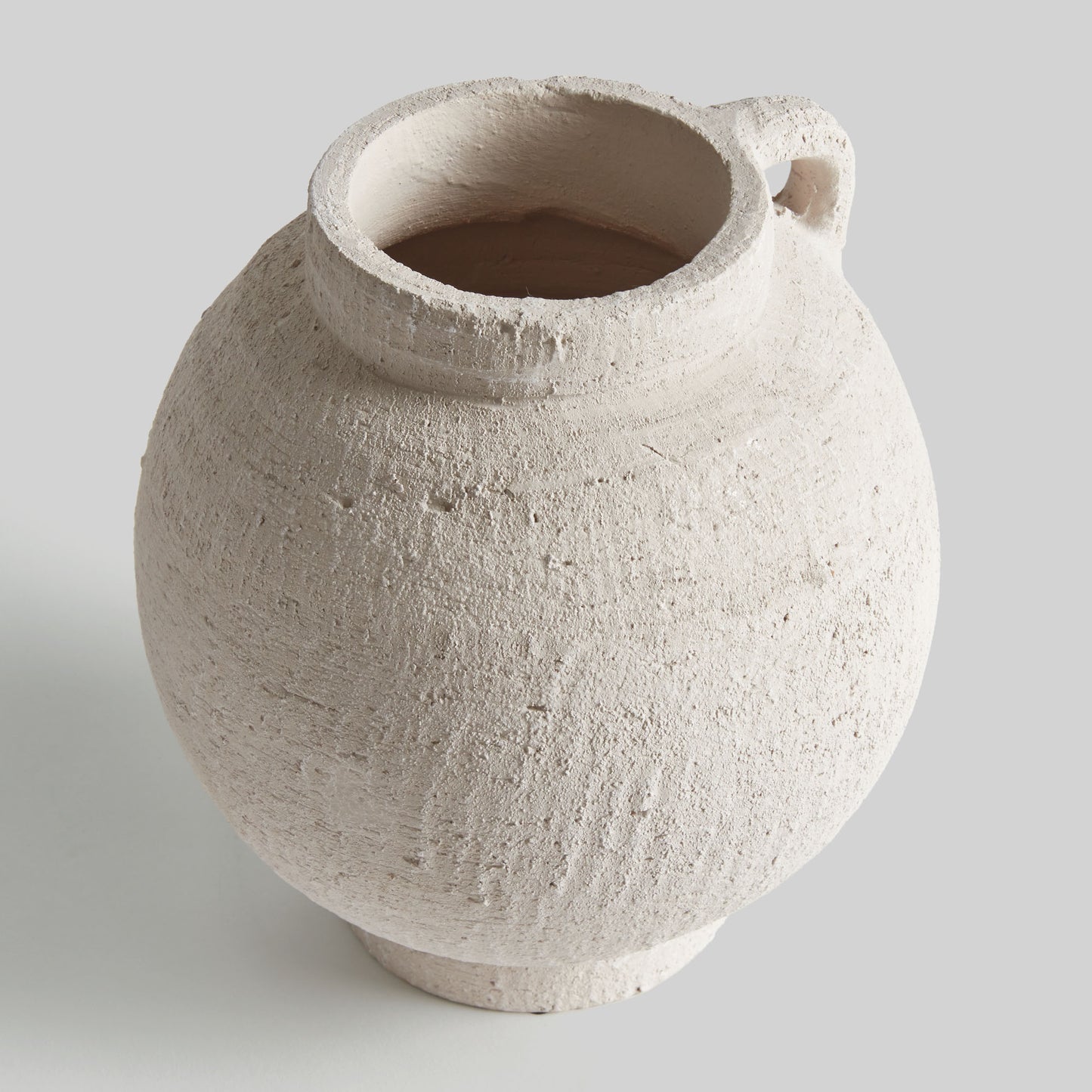 Amphora handled terracotta medium vase - stylish home accent (Image4).