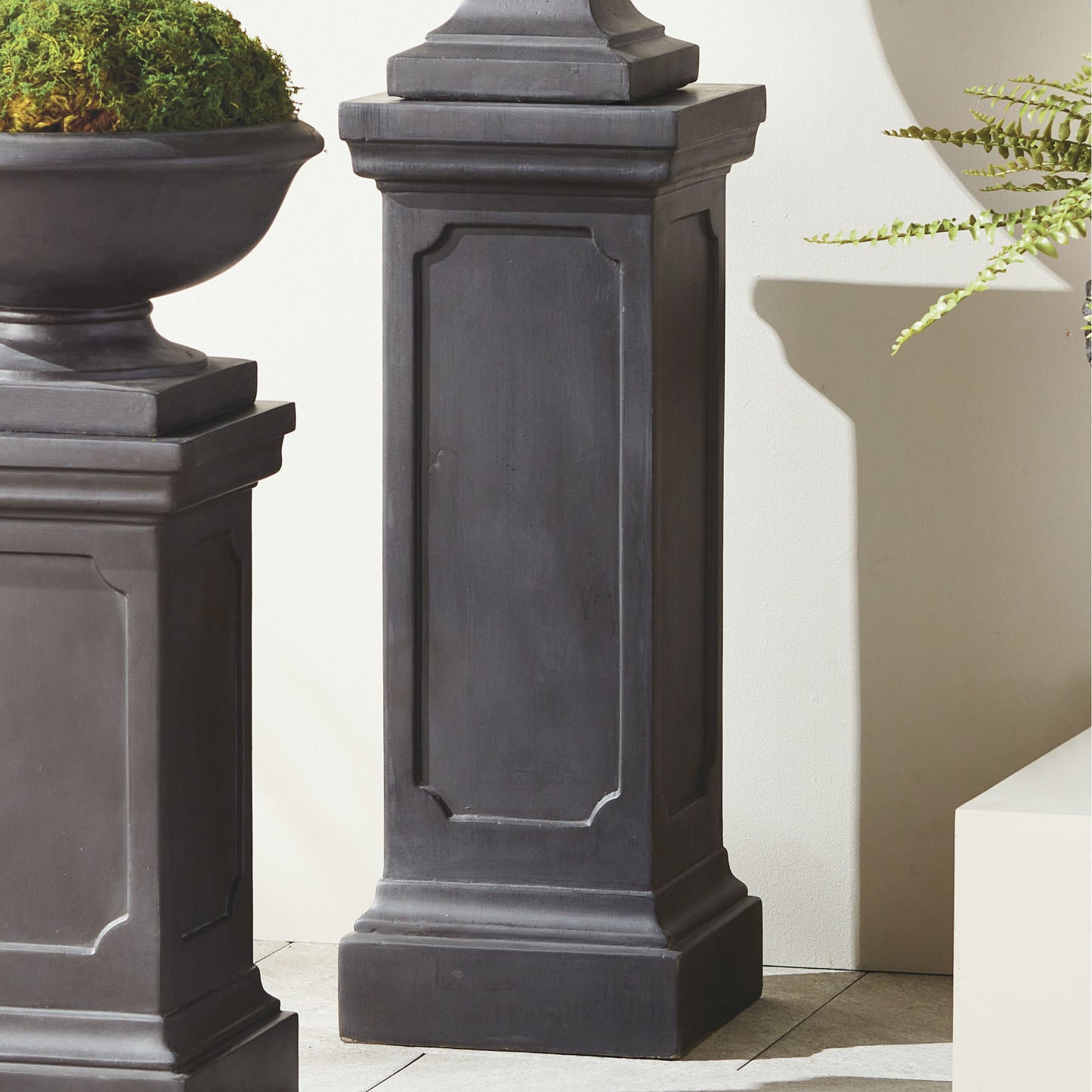 Antique black tall pedestal 35 inch - stylish home accent (Image5).