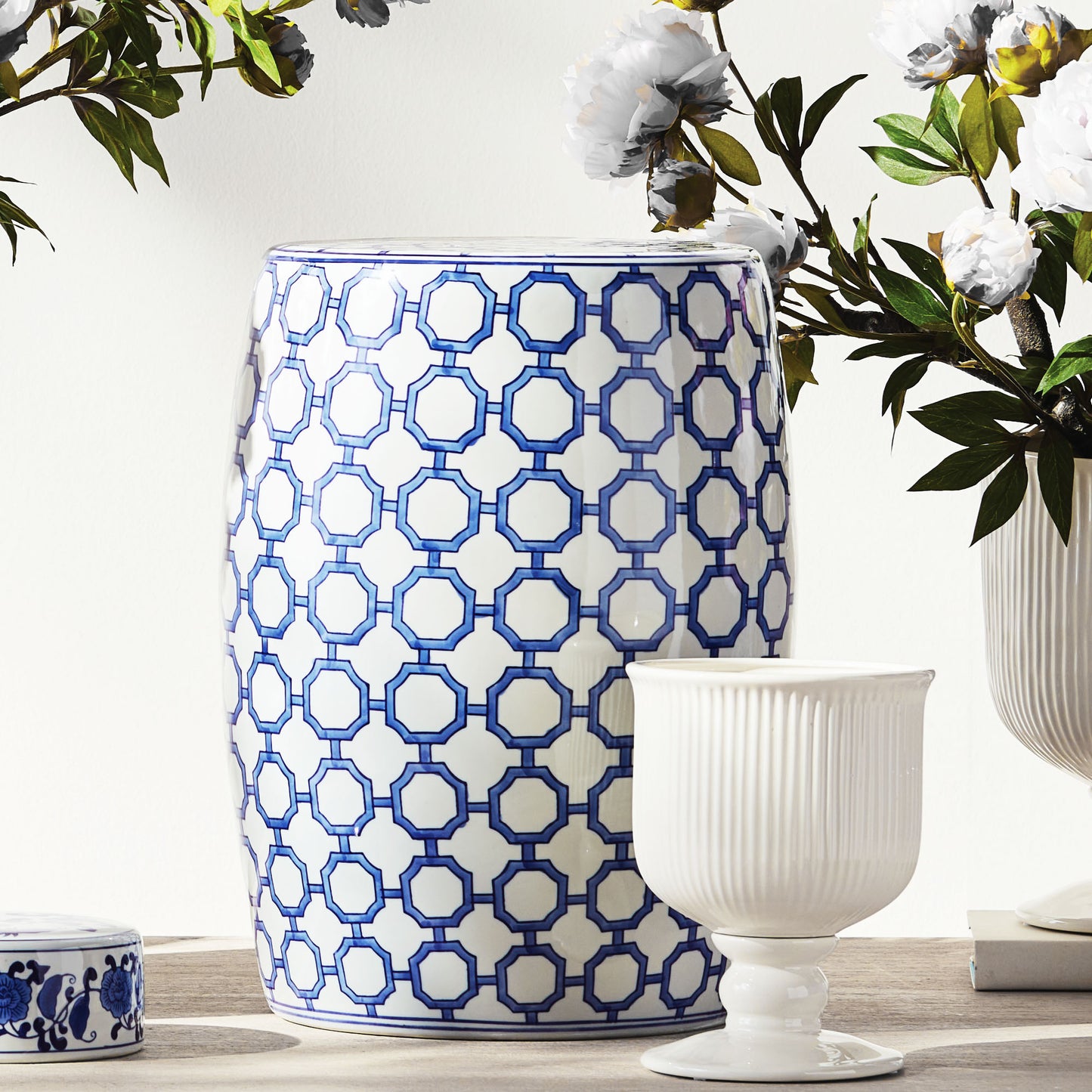 Blue and white chinoiserie ceramic stool - stylish home accent (Image5).