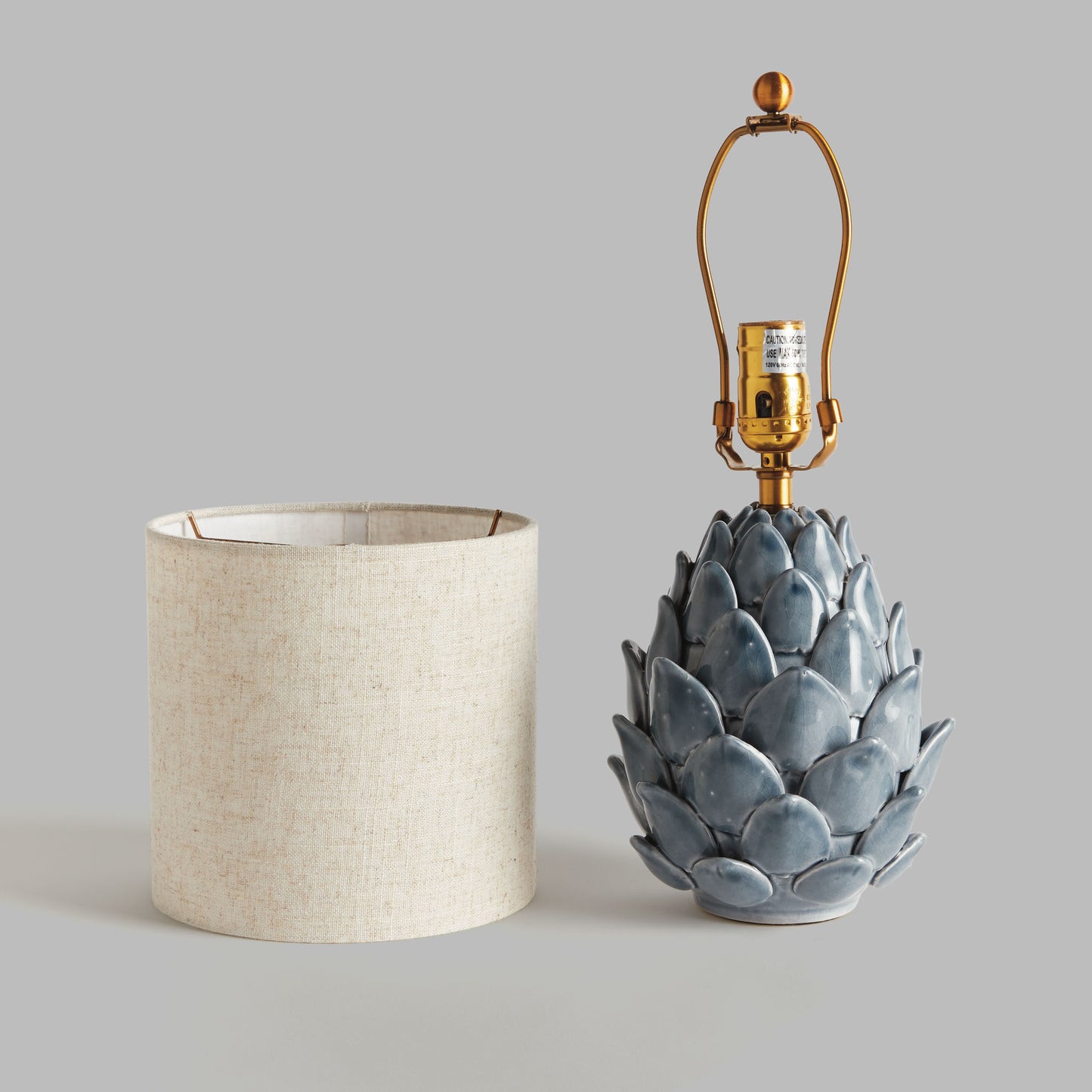 Blue artichoke ceramic lamp - stylish home accent (Image6).