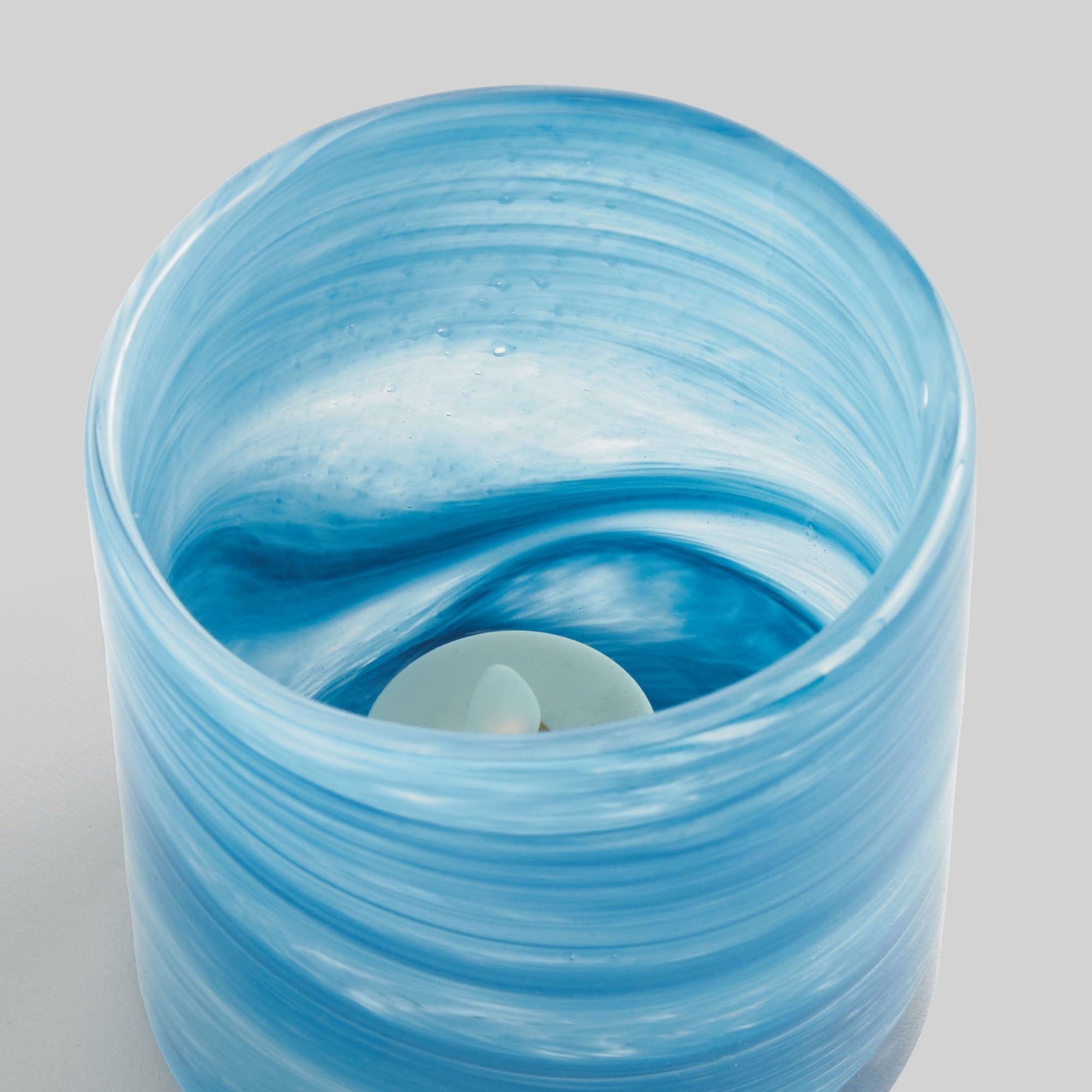 Blue coastal style glass hurricane candle holder - stylish home accent (Image3).