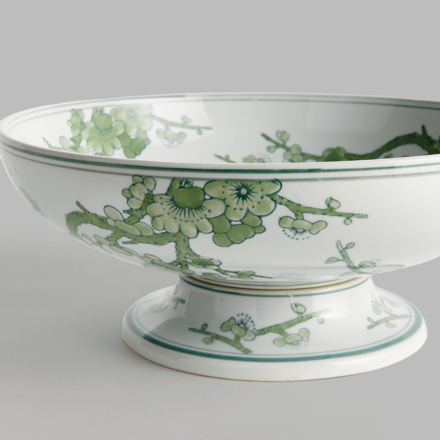 Chinoiserie green ceramic footed bowl - stylish home accent (Image5).