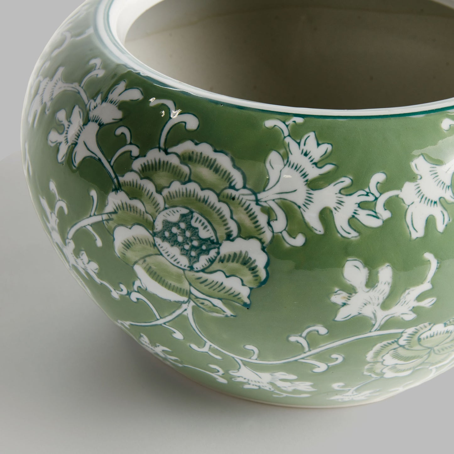 Chinoiserie green ceramic small planter - stylish home accent (Image4).