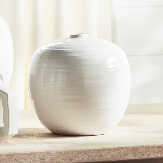 Contemporary white stoneware bulbous small vase - stylish home accent (Image4).