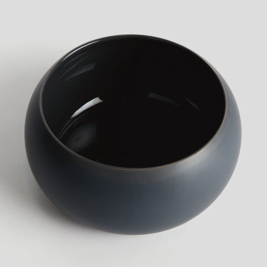 Dark navy ceramic decorative bowl - stylish home accent (Image1).