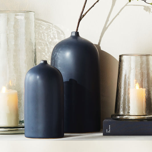 Dark navy ceramic large vase - stylish home accent (Image1).