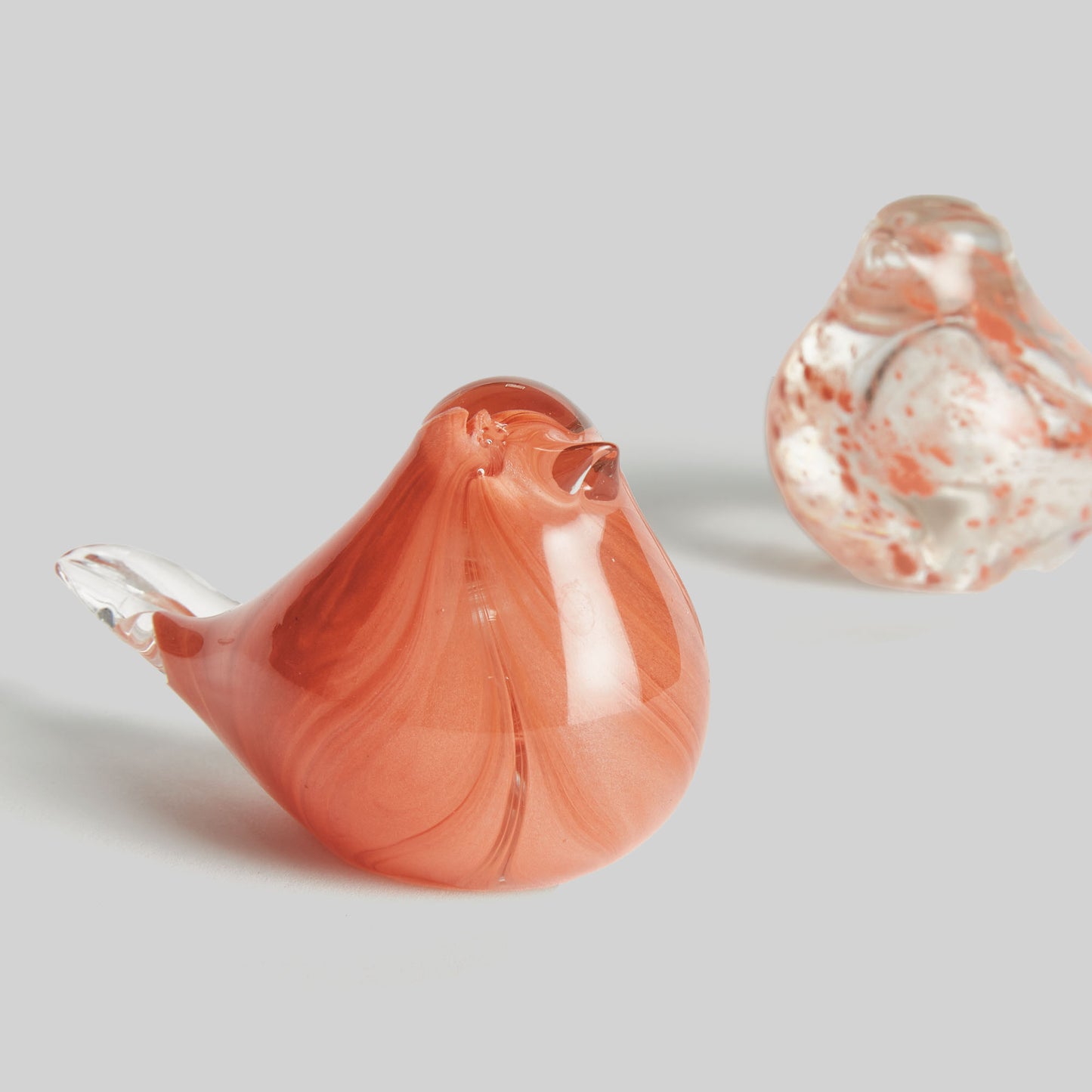 Decorative glass bird objects - stylish home accent (Image2).