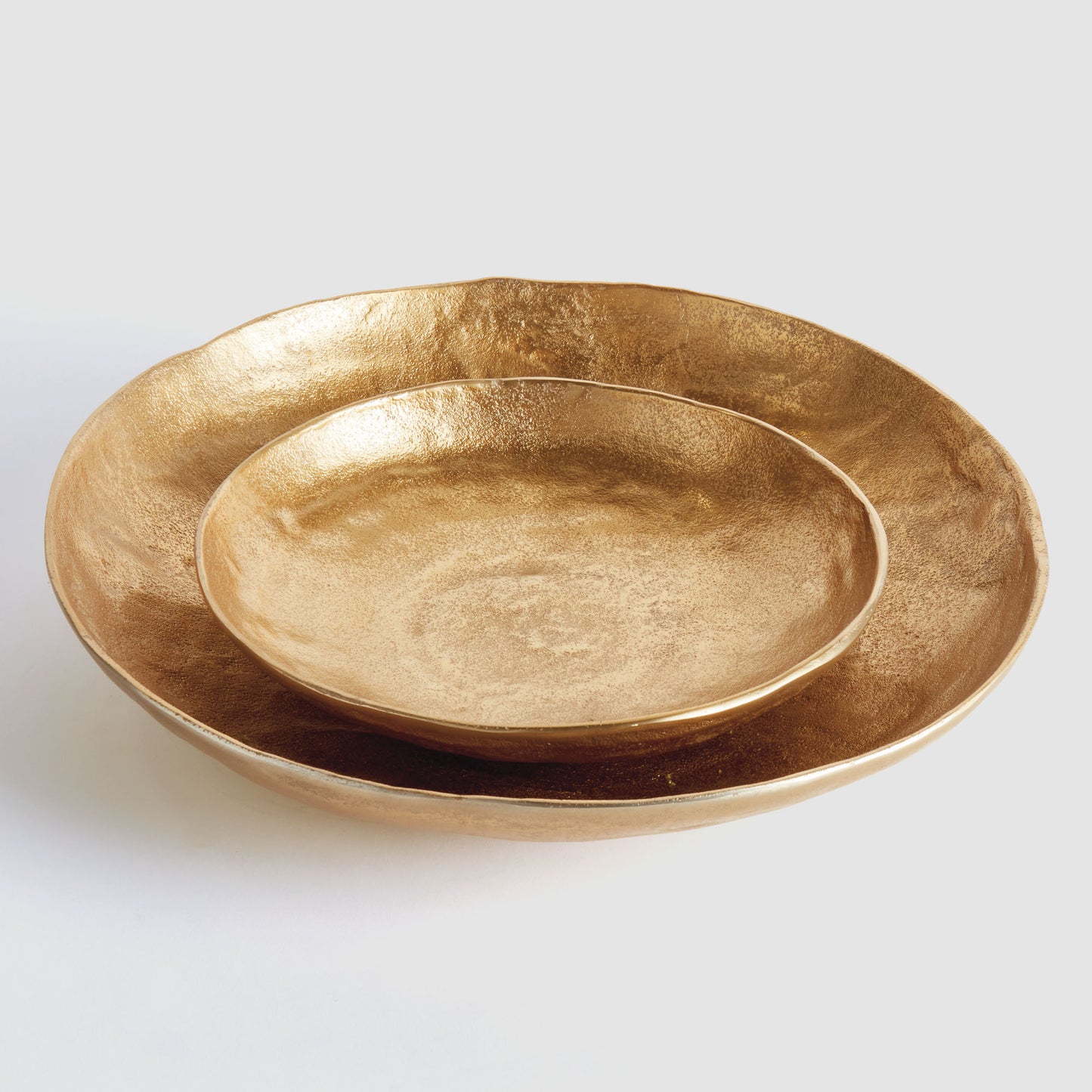 Gold textured round aluminum decorative bowls (set of 2) - stylish home accent (Image3).