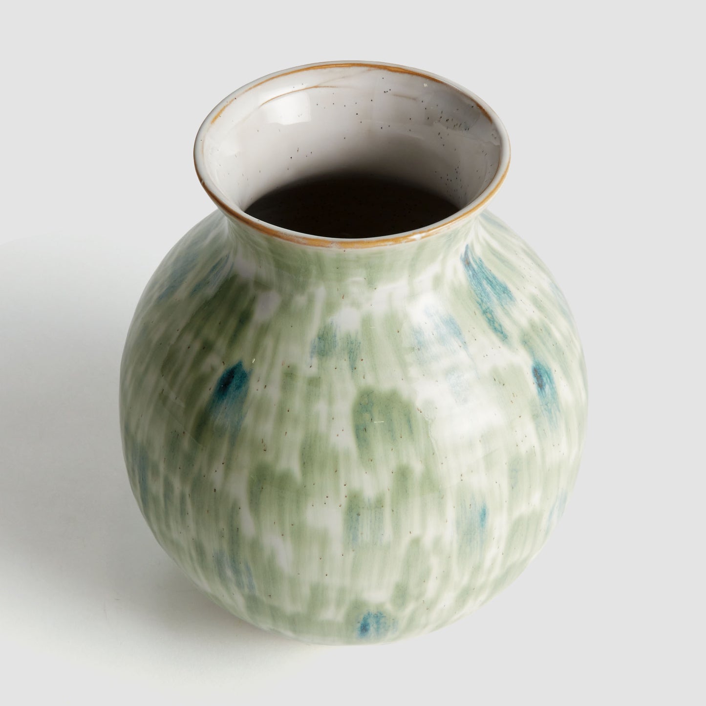 Green stoneware large vase - stylish home accent (Image4).