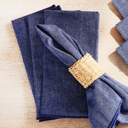 Heathered blue with navy border cotton dinner napkins (set of 4) - stylish home accent (Image4).