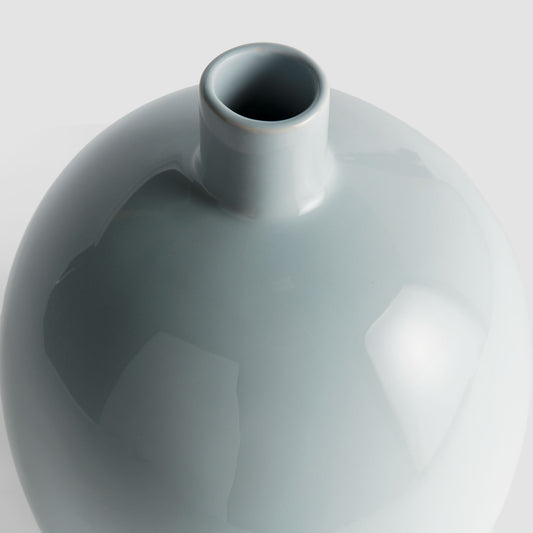 Light blue stoneware large vase - stylish home accent (Image2).