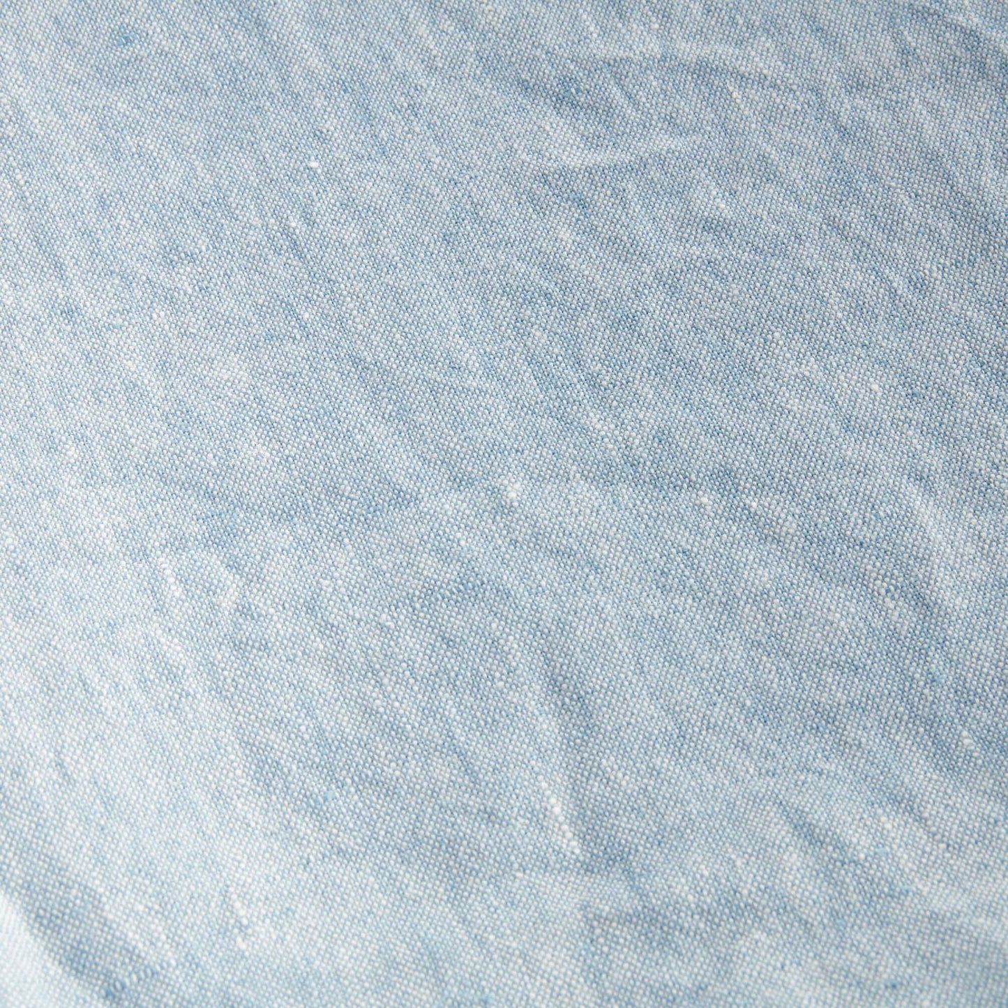 Lightweight light blue linen woven throw - stylish home accent (Image3).
