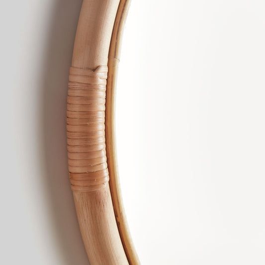 Natural rattan small mirror 20.5 inch - stylish home accent (Image2).