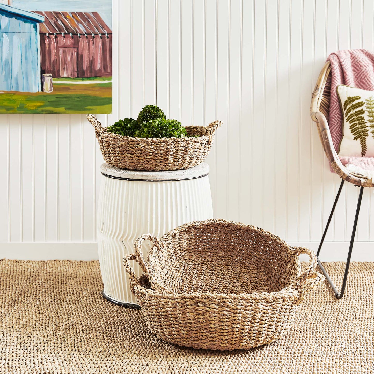 Natural seagrass shallow baskets with handles (set of 3) - stylish home accent (Image4).