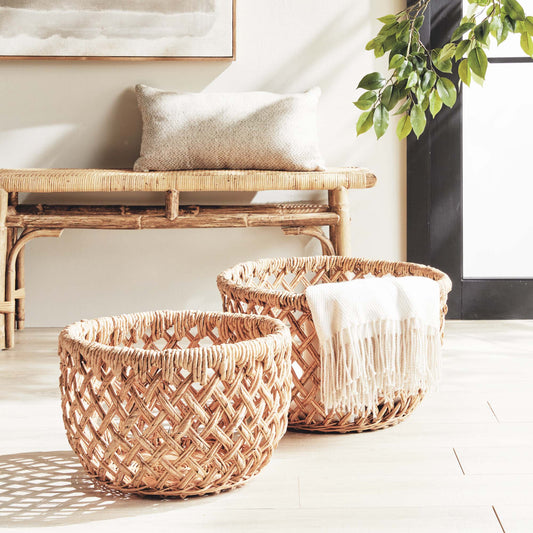 Oval woven banana leaf baskets (set of 2) - stylish home accent (Image7).