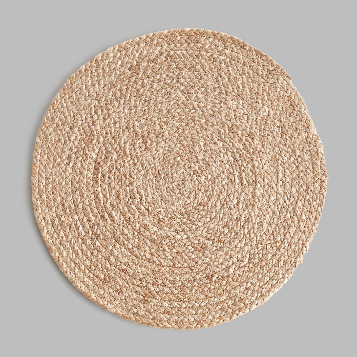 Round jute placemats (set of 8) - stylish home accent (Image3).