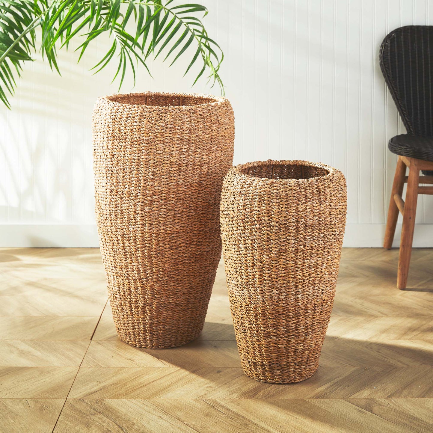 Seagrass tall round planters (set of 2) - stylish home accent (Image3).