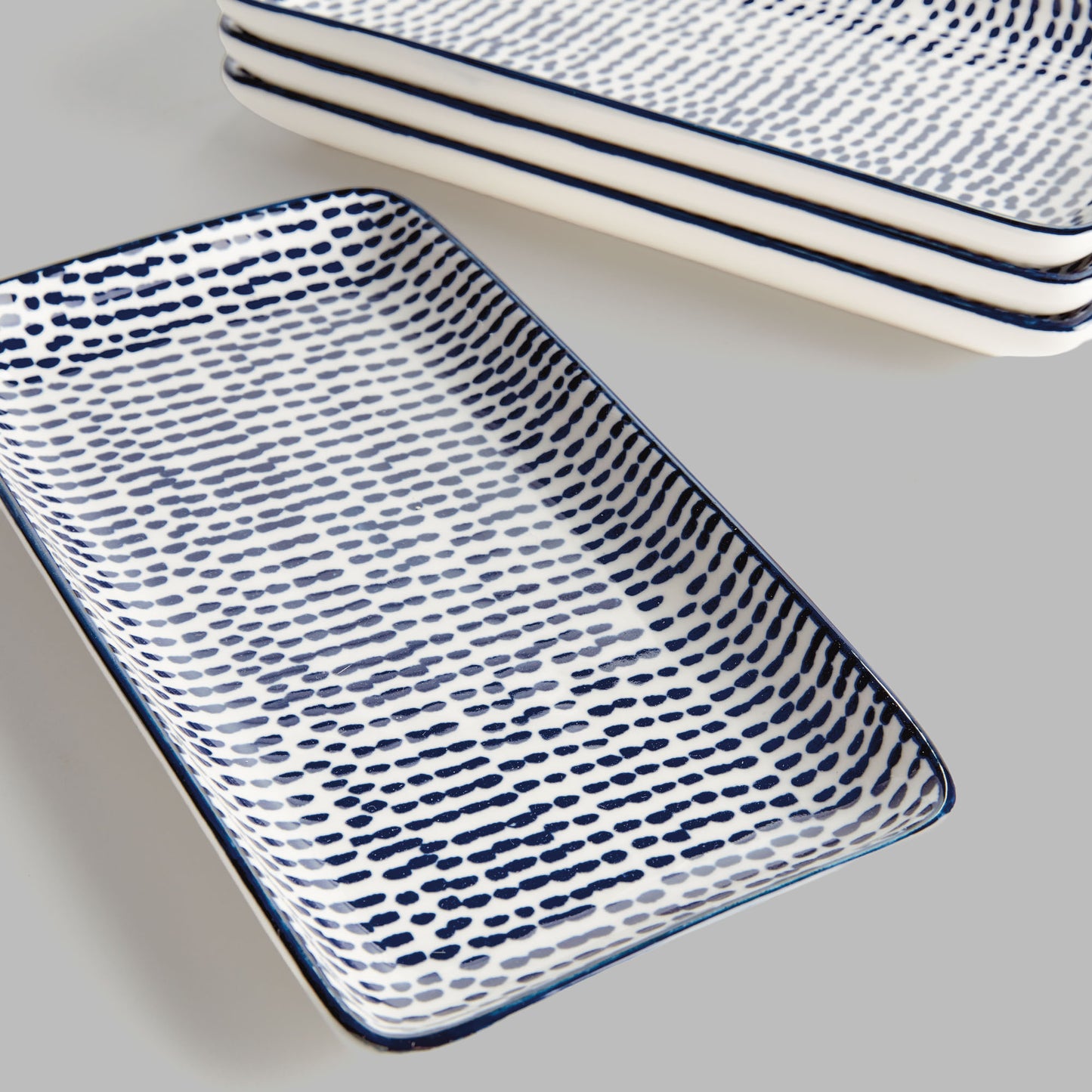 Speckled blue ceramic 8 inch trays (set of 4) - stylish home accent (Image3).
