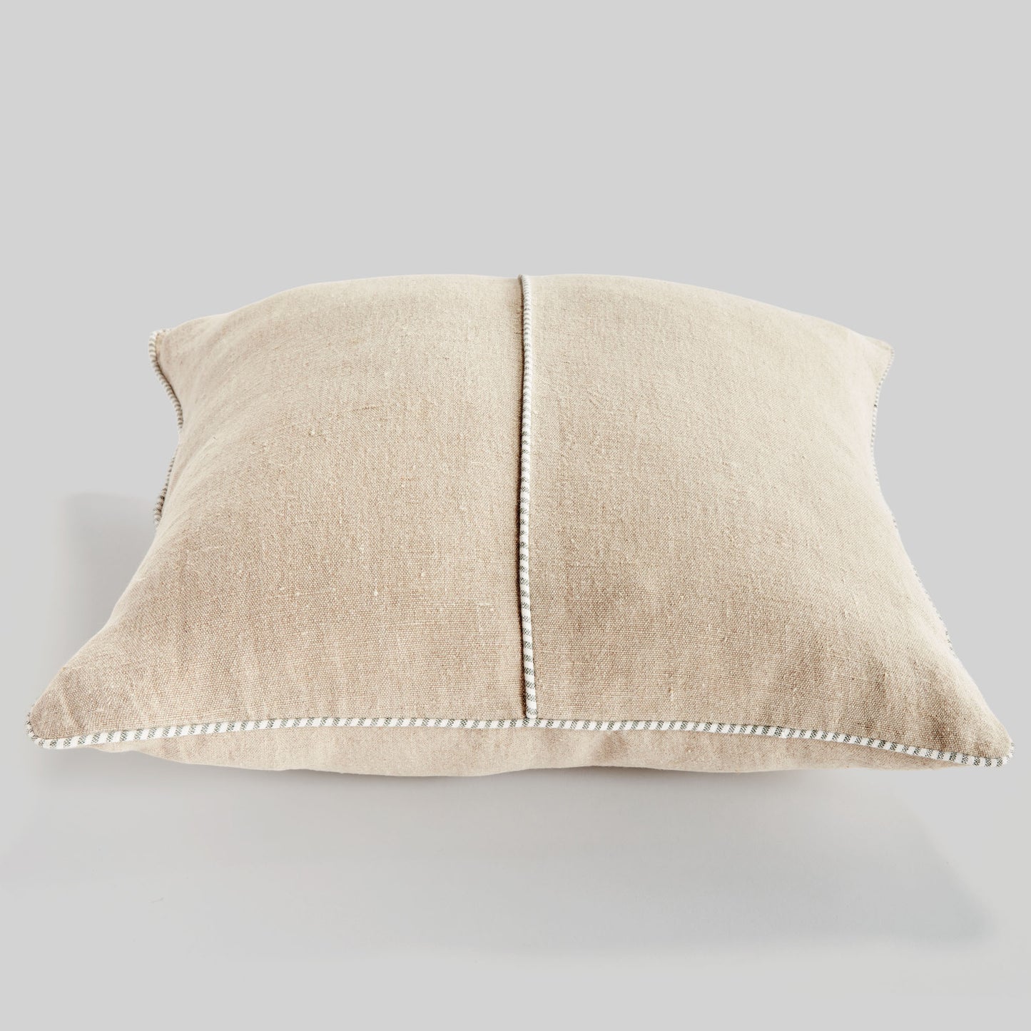 Tan with blue piping 24 inch linen pillow - stylish home accent (Image5).