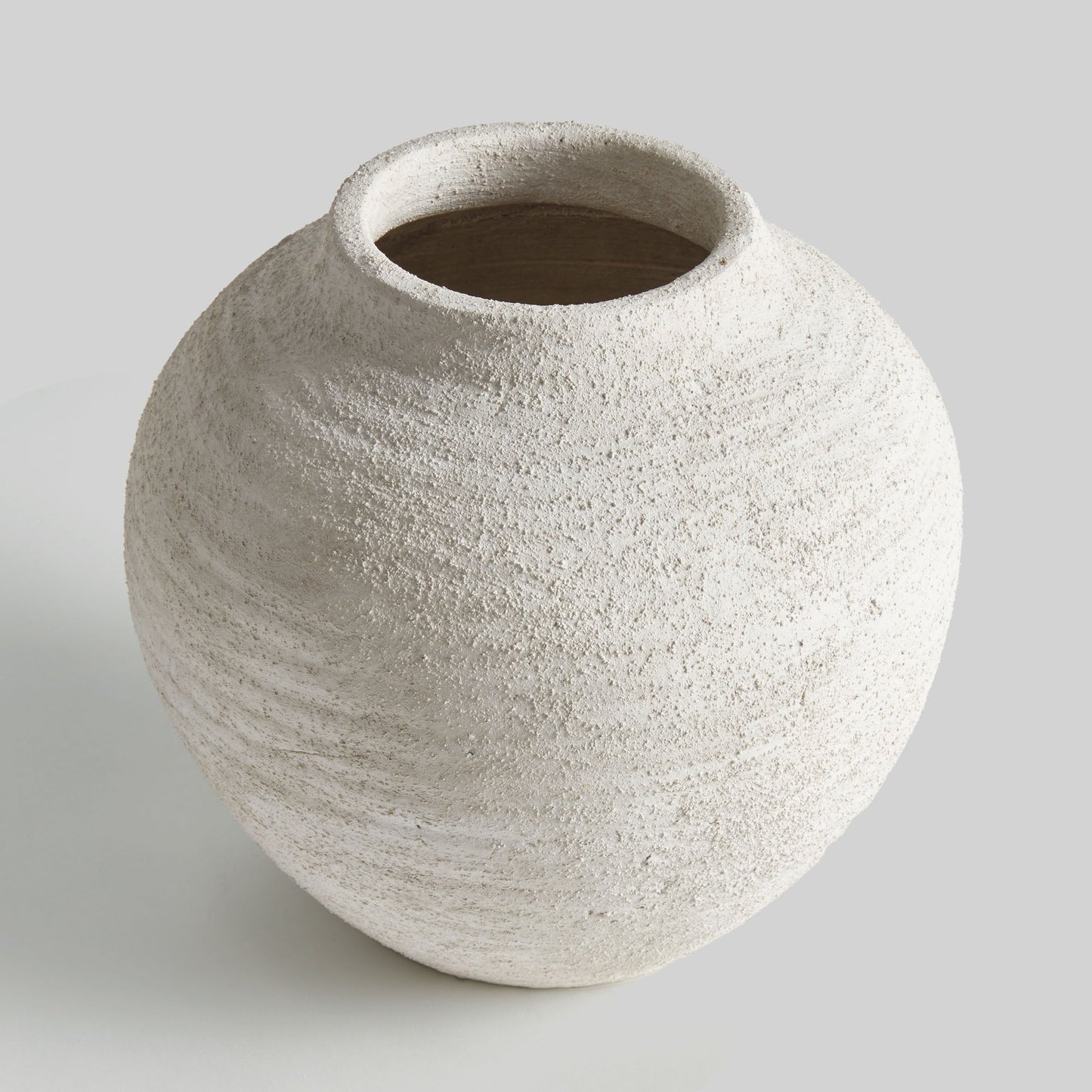Textured ceramic round large vase - stylish home accent (Image3).