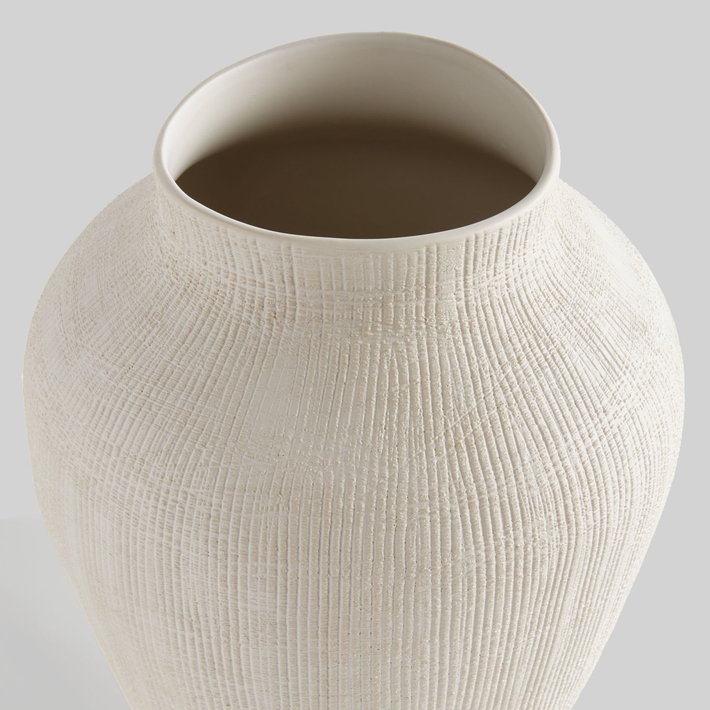 White crosshatch large vase - stylish home accent (Image3).