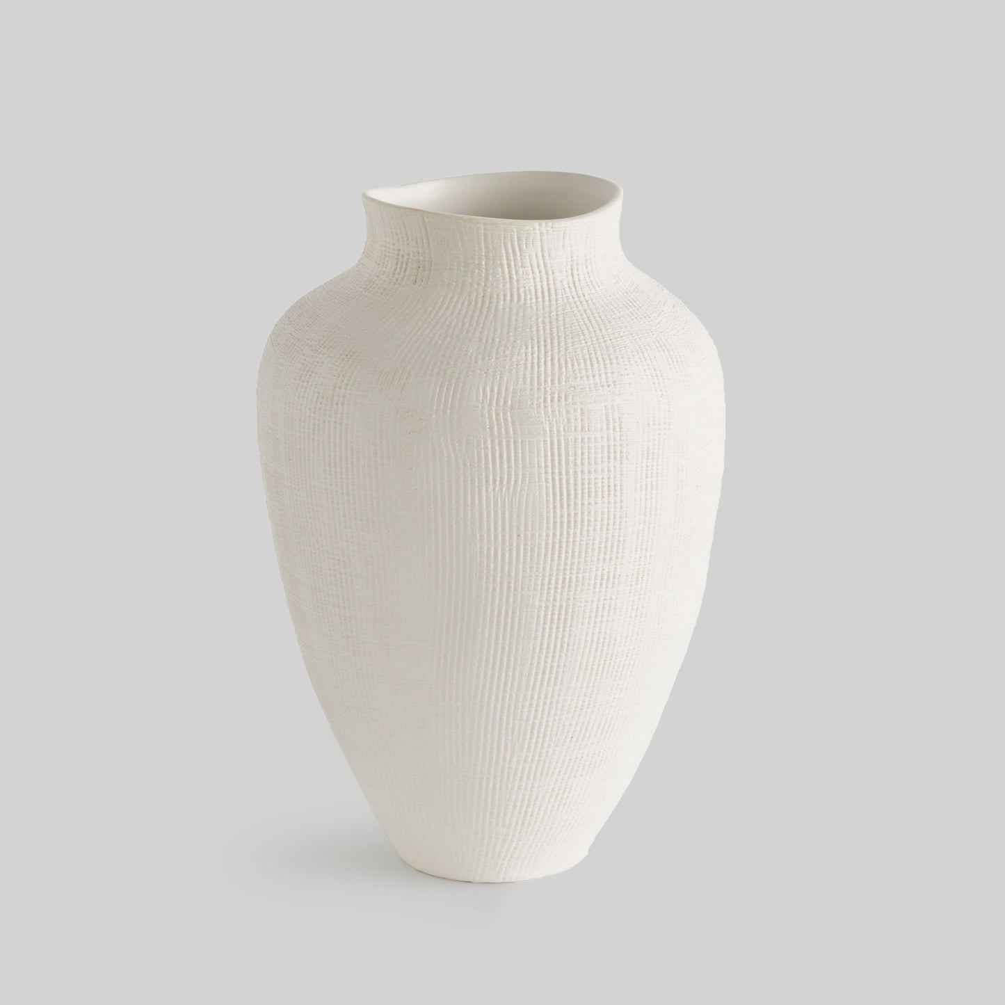 White crosshatch small vase - stylish home accent (Image1).