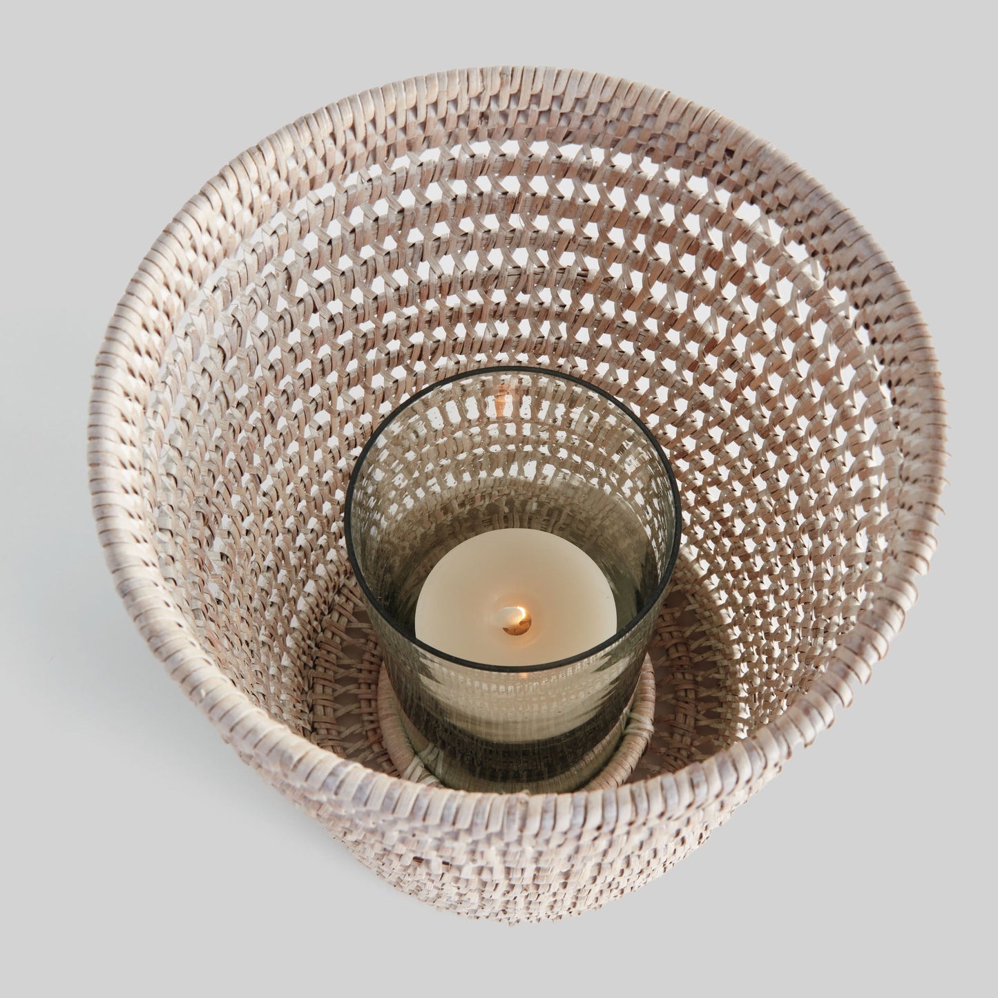Whitewash rattan hurricane candle holder - stylish home accent (Image8).