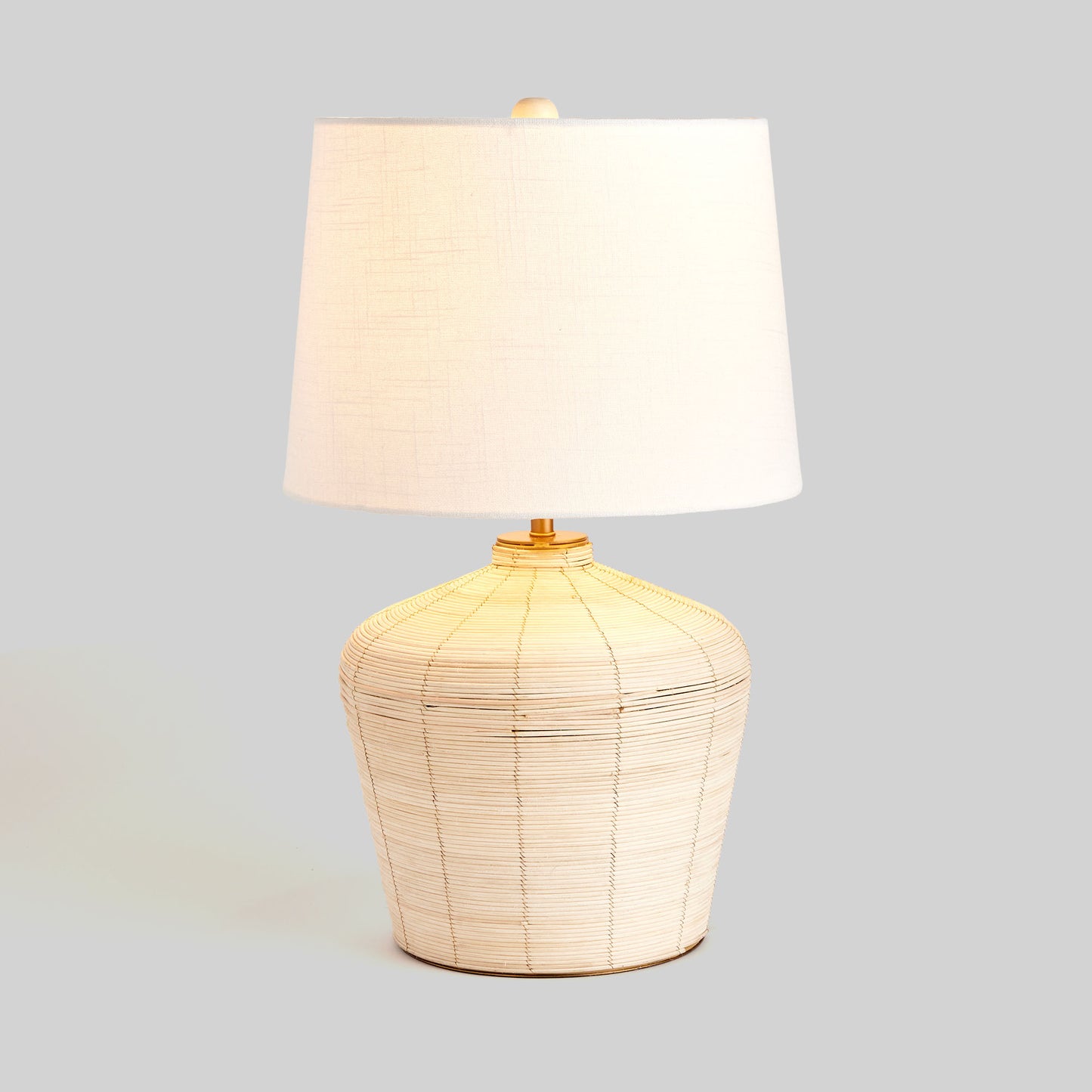 Whitewash rattan tapered lamp 23 inch - stylish home accent (Image4).