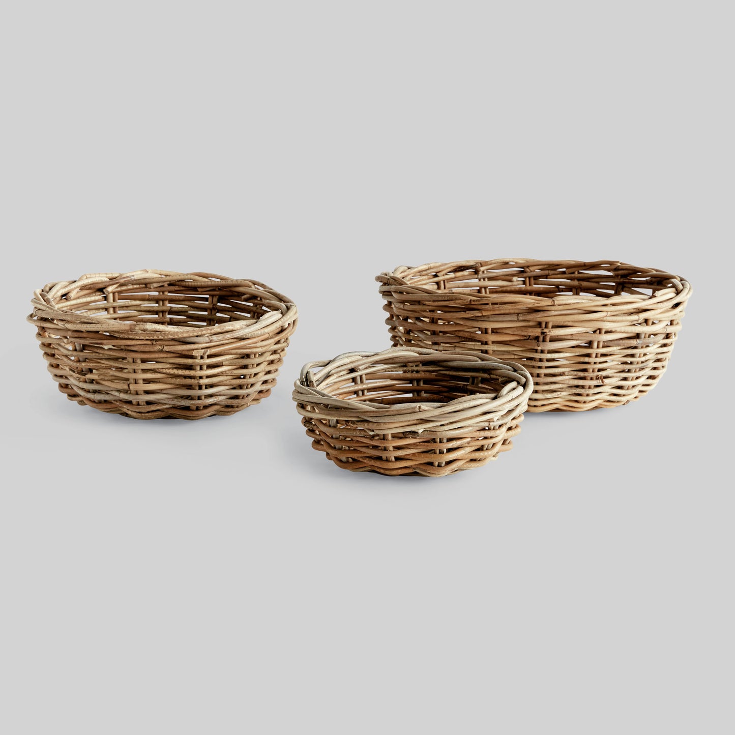 Woven rattan decorative bowls (set of 3) - stylish home accent (Image1).