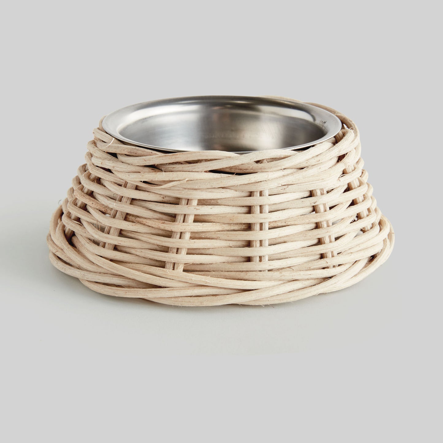 Woven rattan small pet bowl - stylish home accent (Image3).