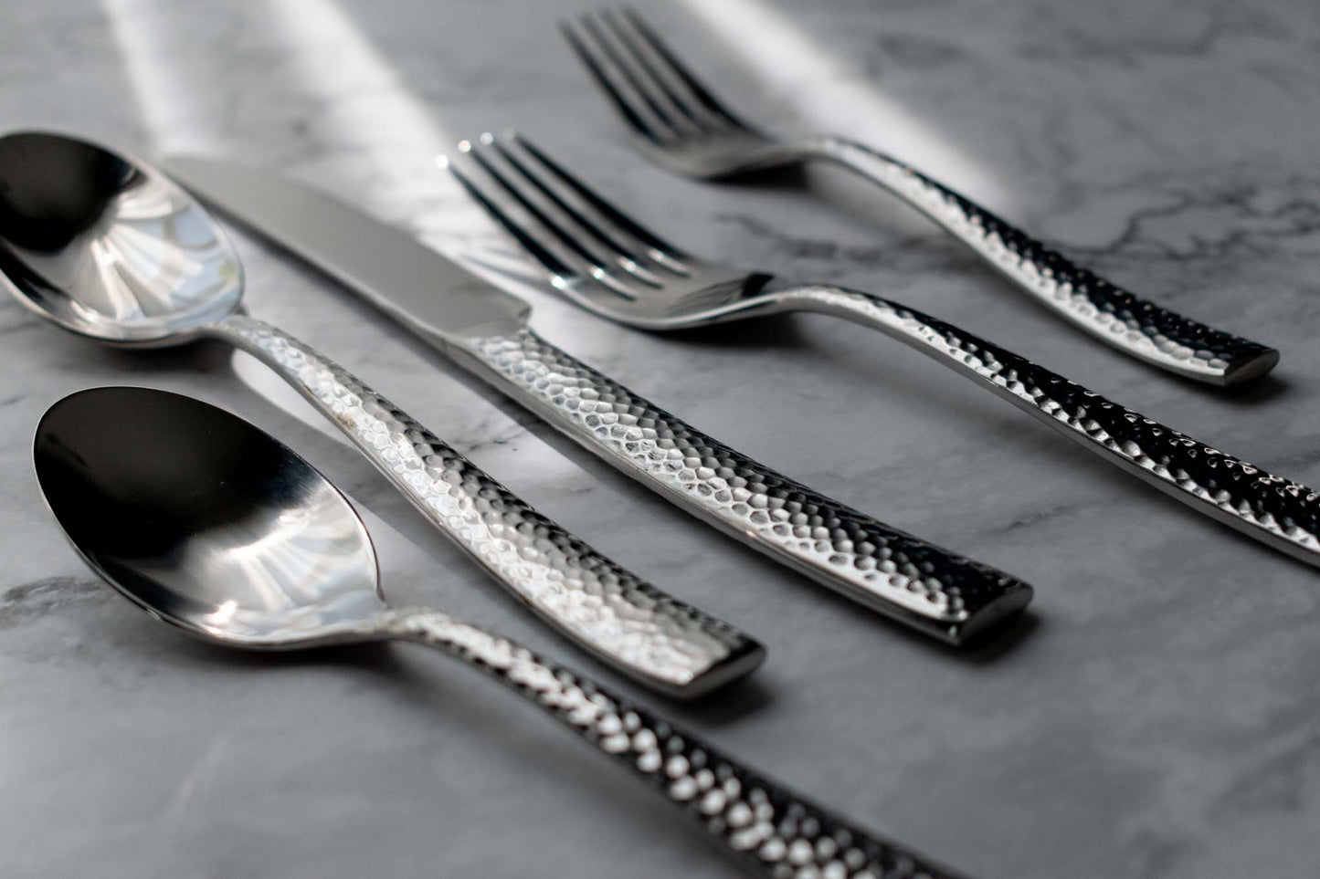 burton flatware set with hammered mirrored finish (set of 5)
