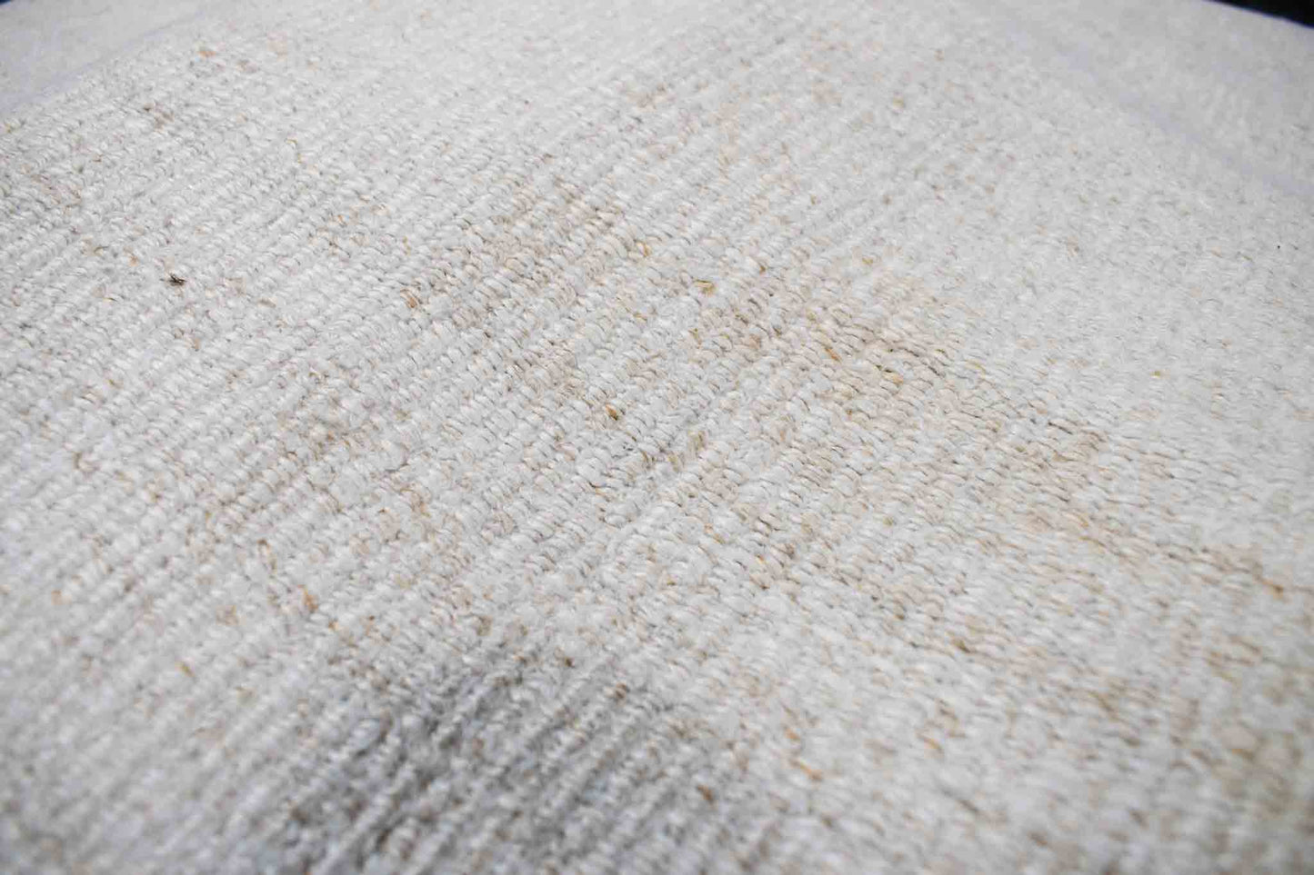 Handwoven Turkish kilim sisal pillow cover fabric in ivory white and sand.