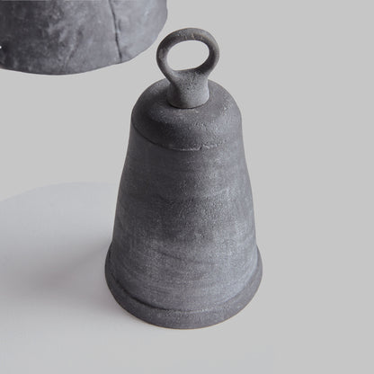 Aged zinc cast aluminum bells (set of 3) - stylish home accent (Image4).