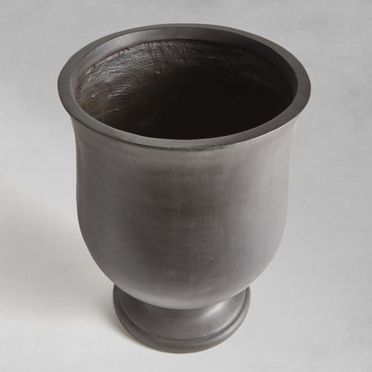 Antique black round footed planter 17.75 inch - stylish home accent (Image3).