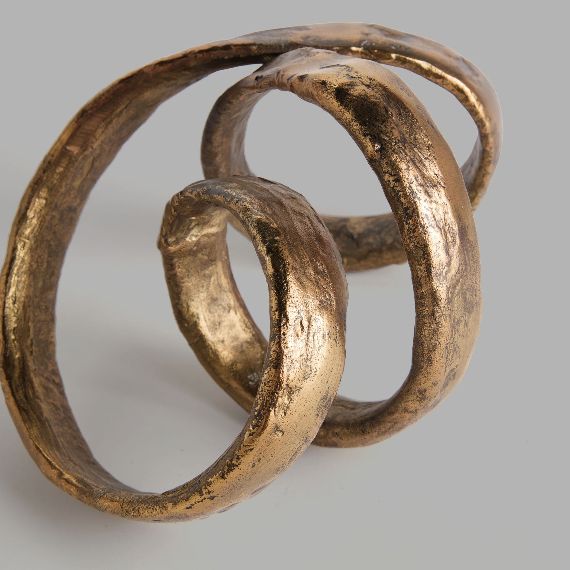 Antique brass aluminum sculpture - stylish home accent (Image3).