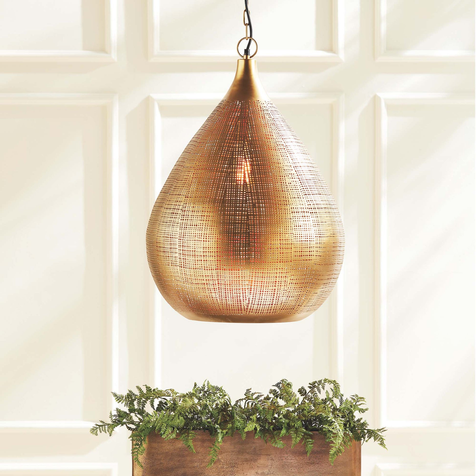 Antique brass woven metal grande pendant 18 inch - stylish home accent (Image4).