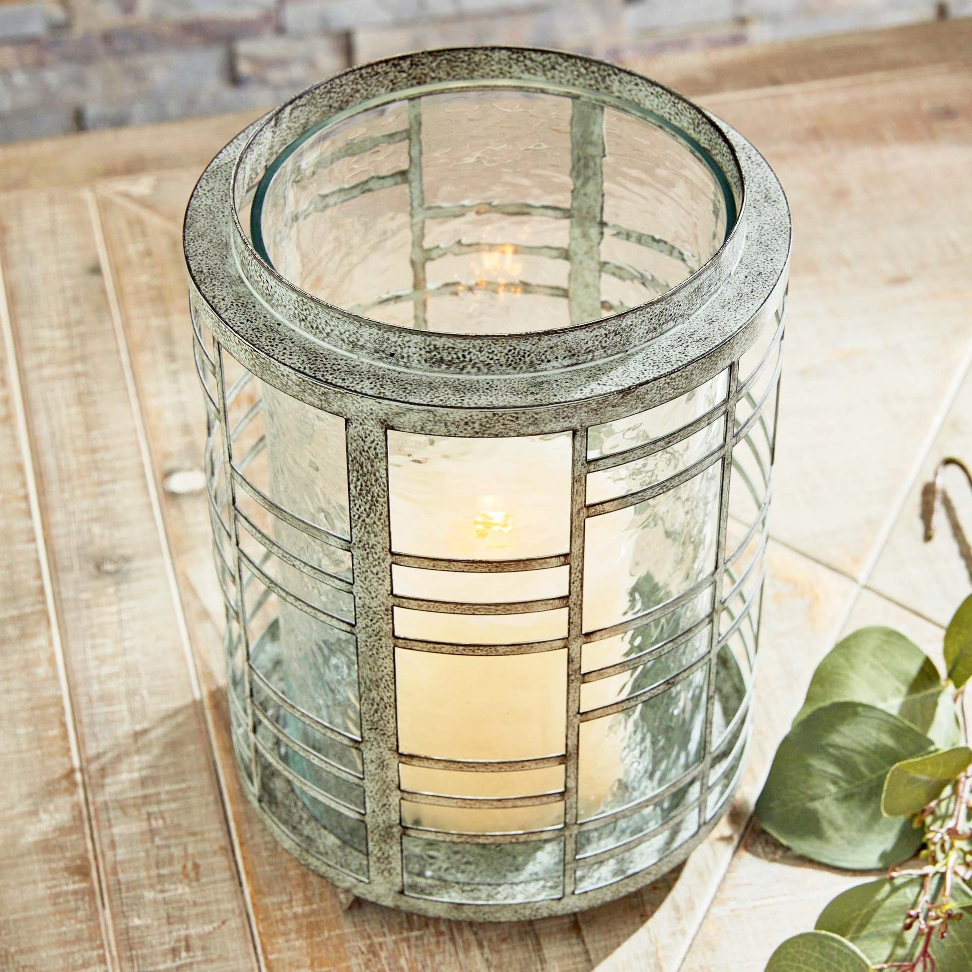 Antique silver geometric hurricane 11 inch - stylish home accent (Image4).