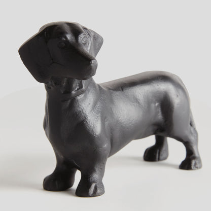 Black aluminum dachshund sculpture - stylish home accent (Image1).