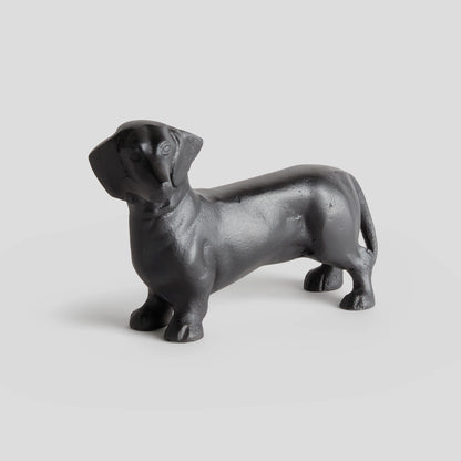 Black aluminum dachshund sculpture - stylish home accent (Image3).