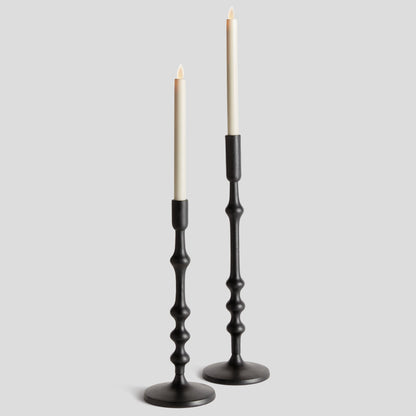 Black aluminum taper holders (set of 2) - stylish home accent (Image4).