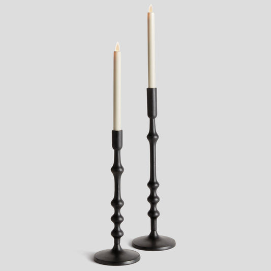 Black aluminum taper holders (set of 2) - stylish home accent (Image4).