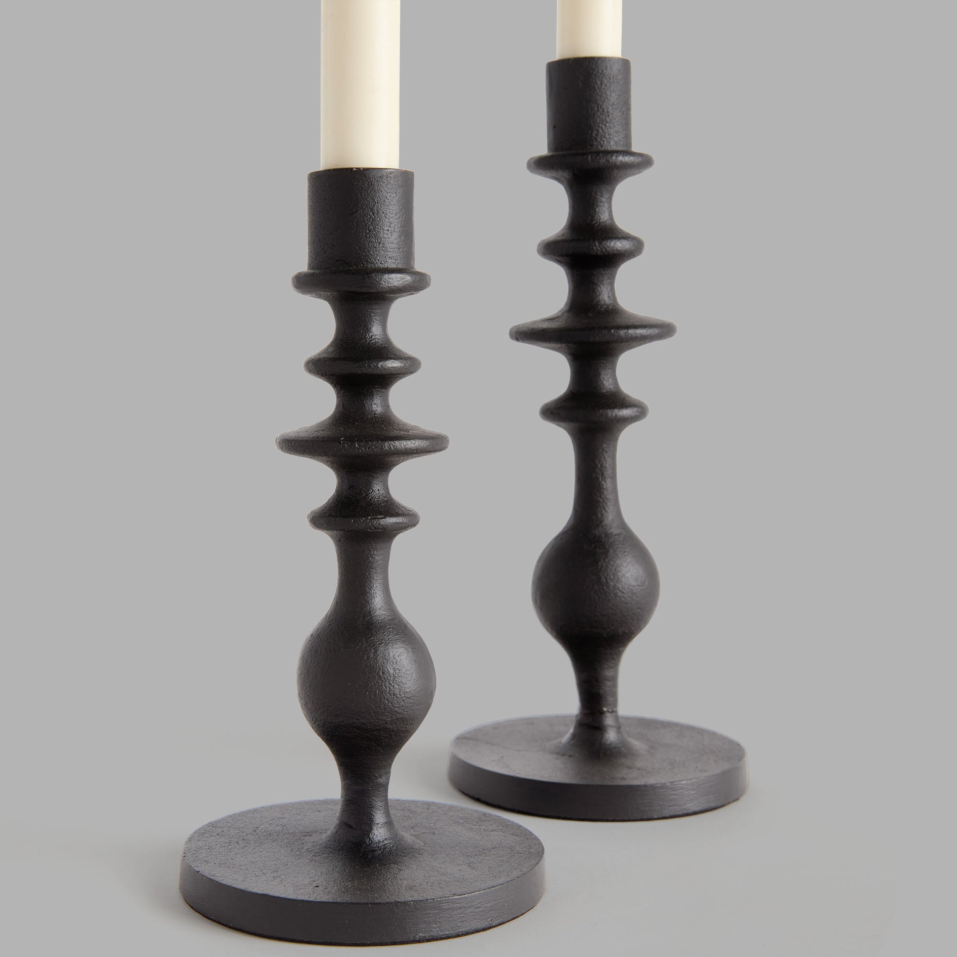 Black bronze taper candle holders (set of 2) - stylish home accent (Image3).