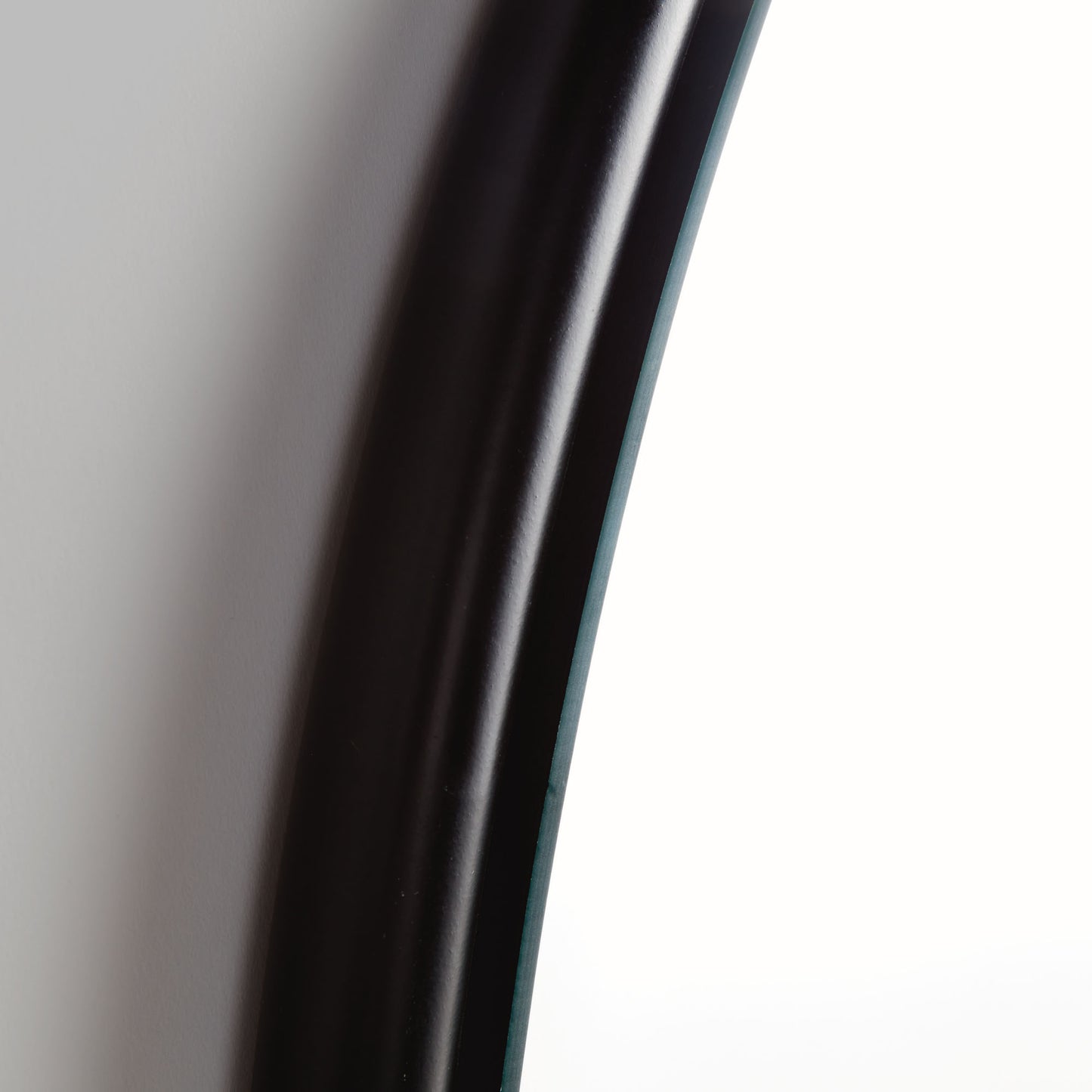 Black round beveled mirror large 33.5 inch - stylish home accent (Image2).