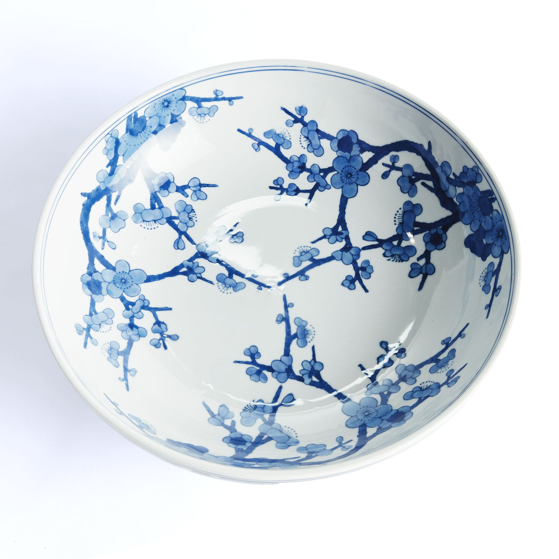 Blue and white ceramic footed bowl - stylish home accent (Image3).