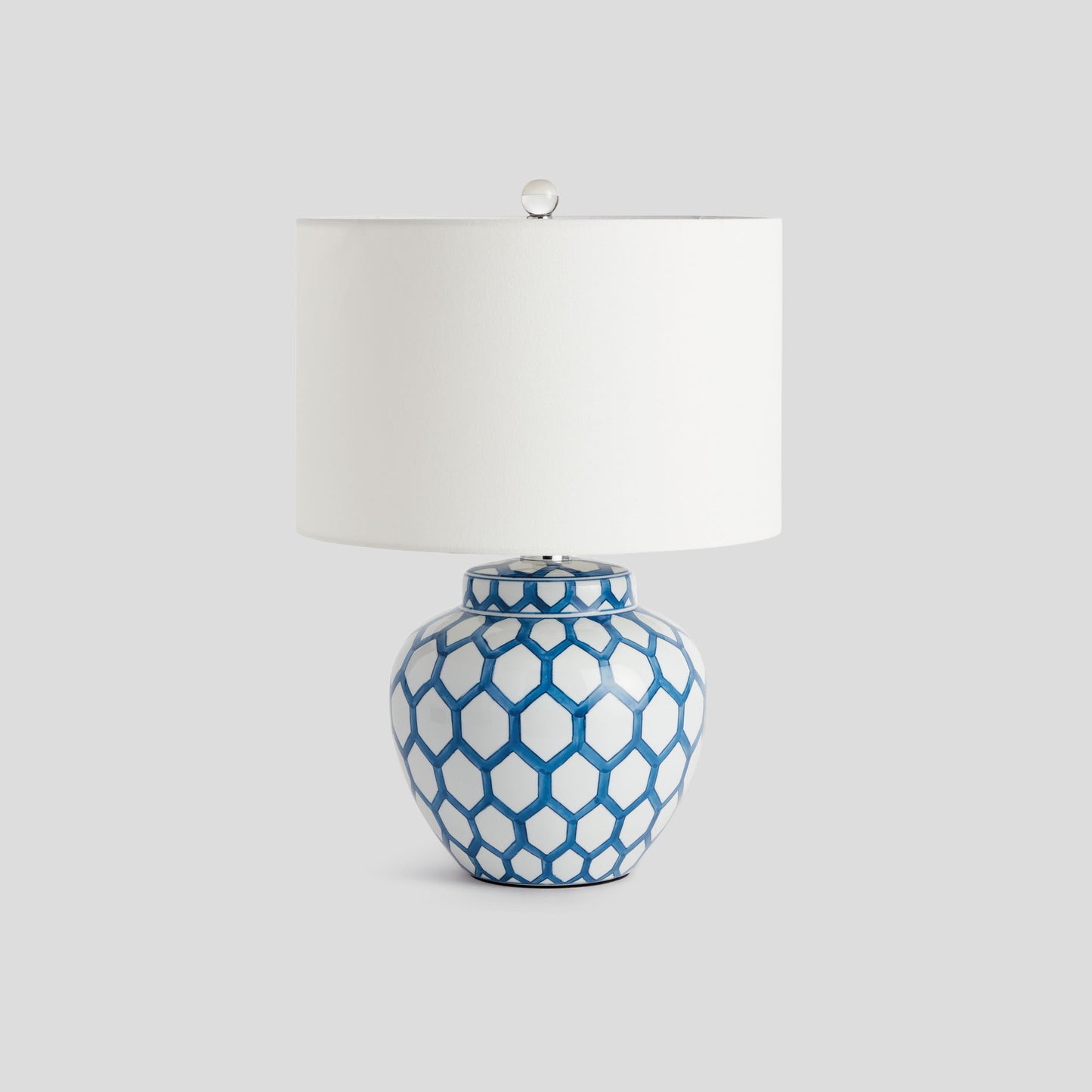 Blue and white chinoiserie hand-painted porcelain lamp - stylish home accent (Image1).