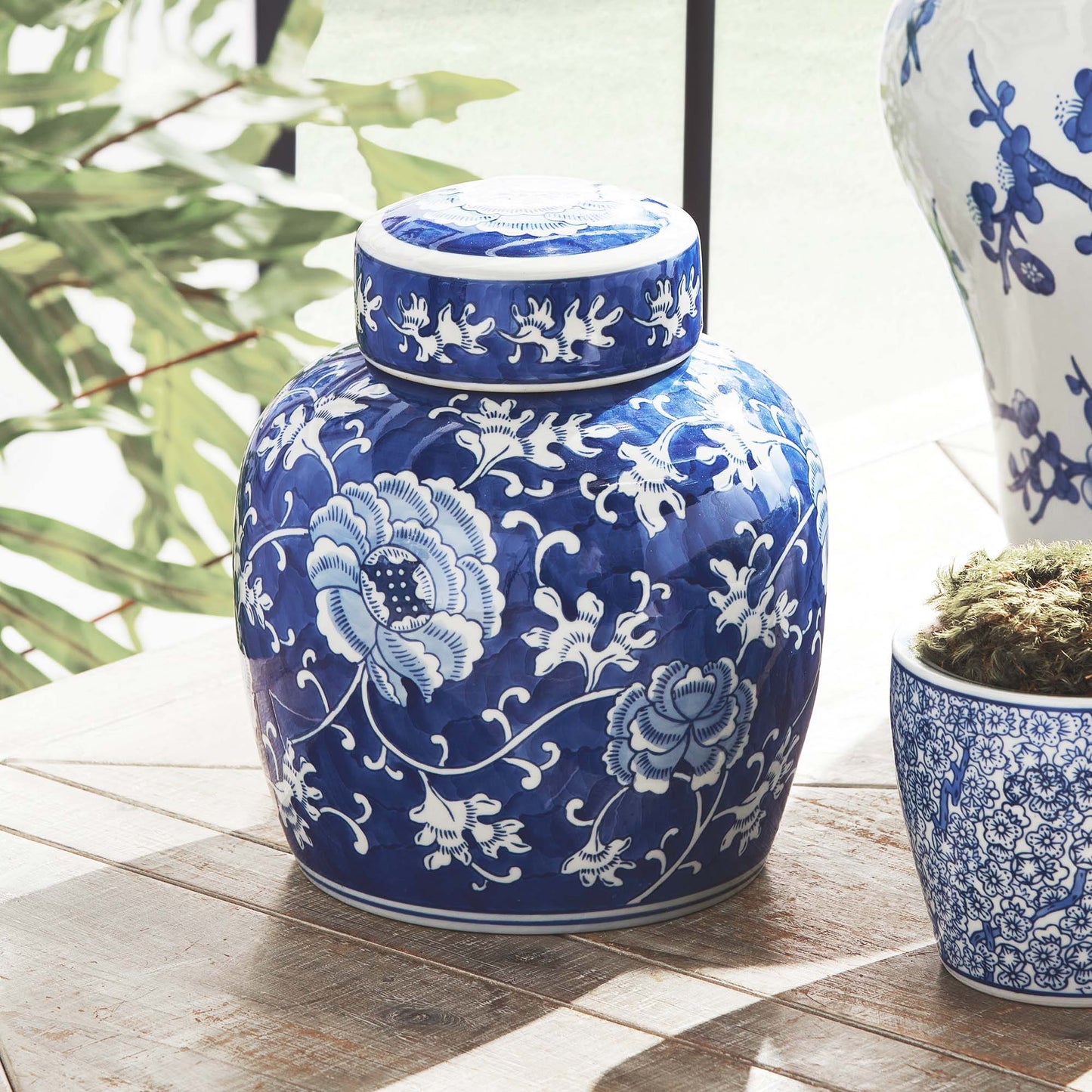 Blue and white lotus lidded jar 9 inch - stylish home accent (Image6).