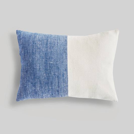 Blue and white lumbar linen pillow - stylish home accent (Image1).