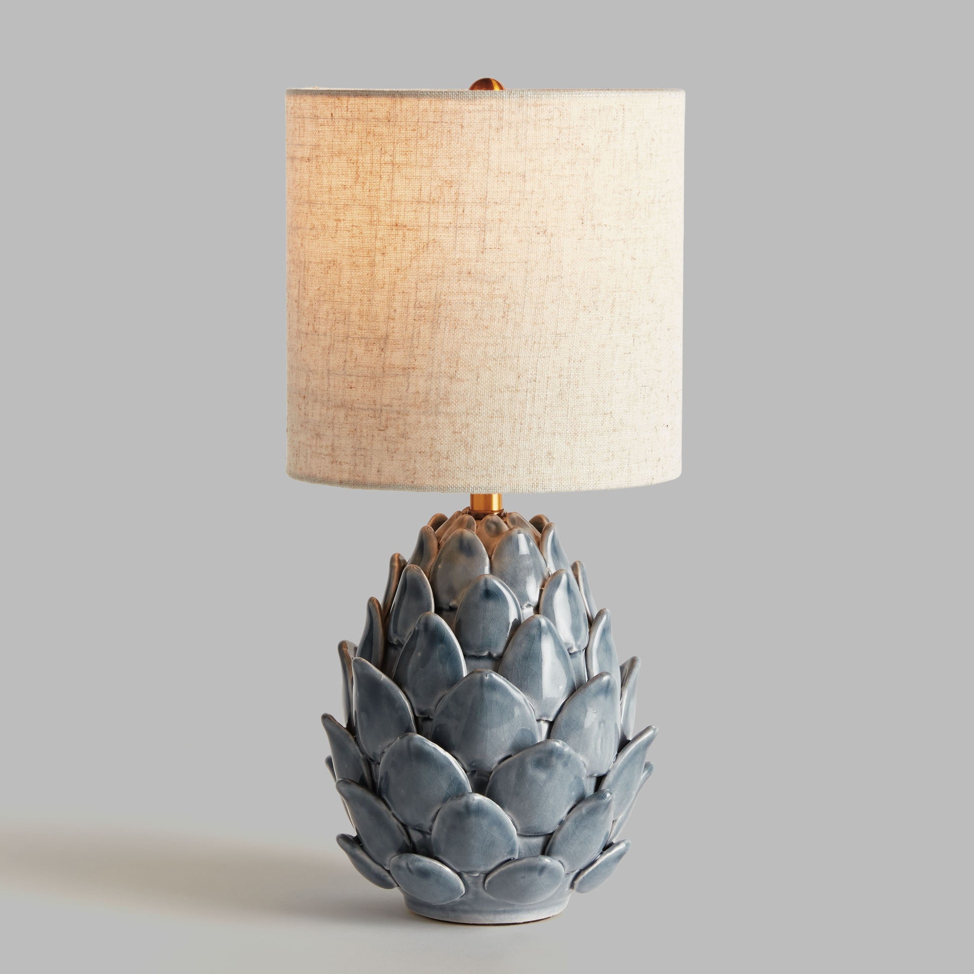 Blue artichoke ceramic lamp - stylish home accent (Image2).