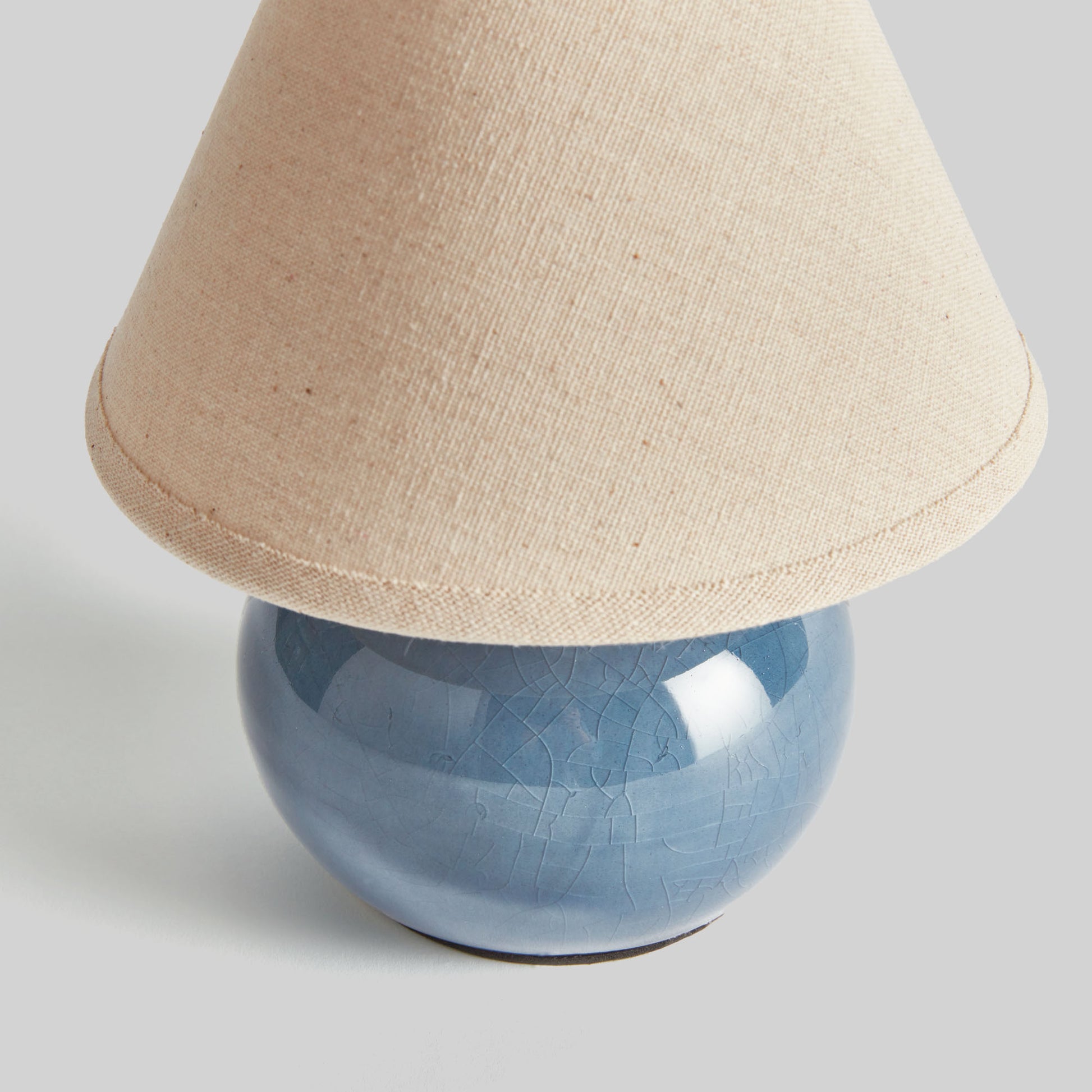 Blue ceramic mini lamp - stylish home accent (Image3).